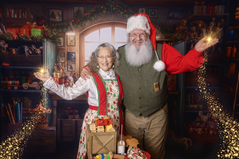 Gallery photo 1 of Jolly Hometown Santa