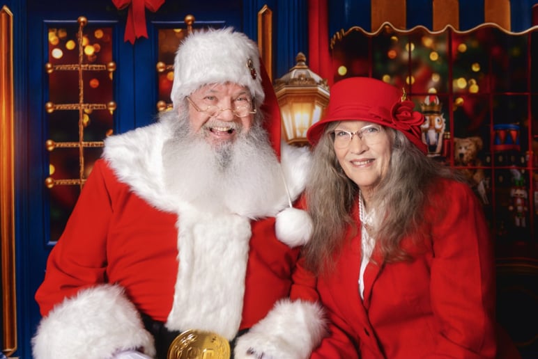 Gallery photo 6 of Jolly Hometown Santa
