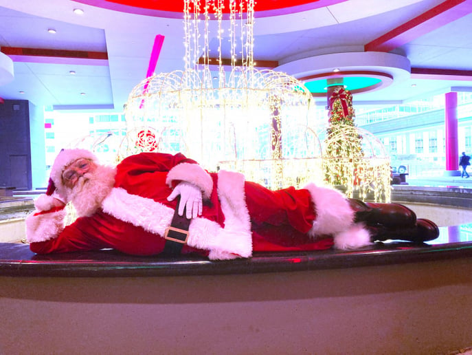 Gallery photo 7 of Jolly Ol' Saint Nick
