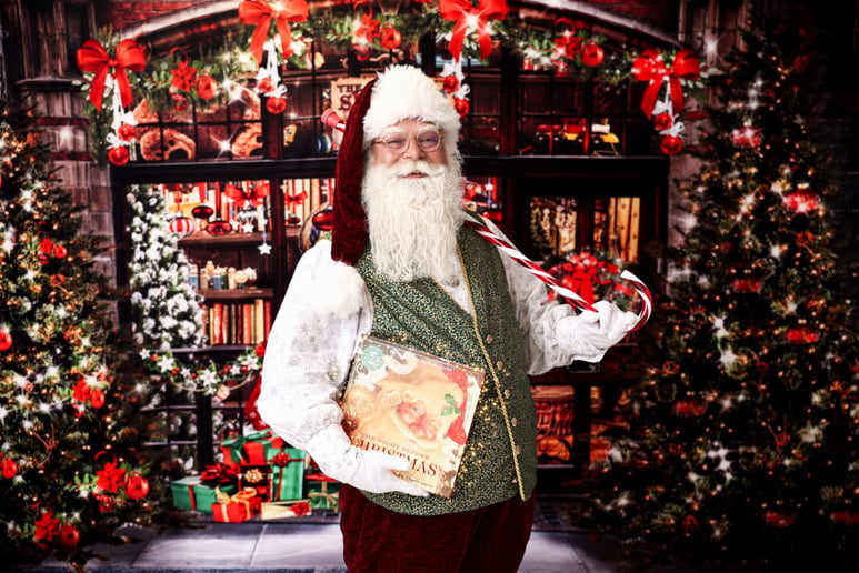 Gallery photo 9 of Jolly Ol' Saint Nick