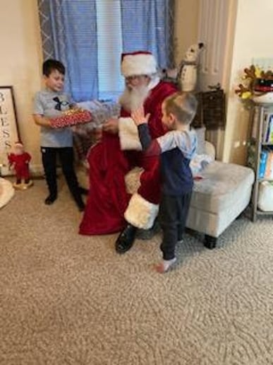 Gallery photo 3 of Jolly Old Elf