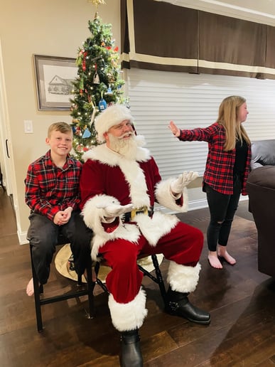 Gallery photo 1 of Jolly Ole Santa