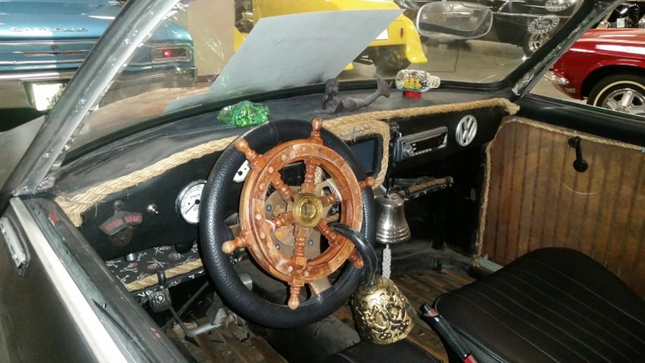 Gallery photo 3 of Jolly Rogers Pirate Entertainment