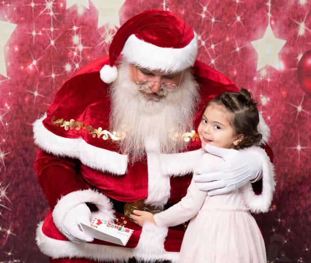Gallery photo 2 of Santa Malcom