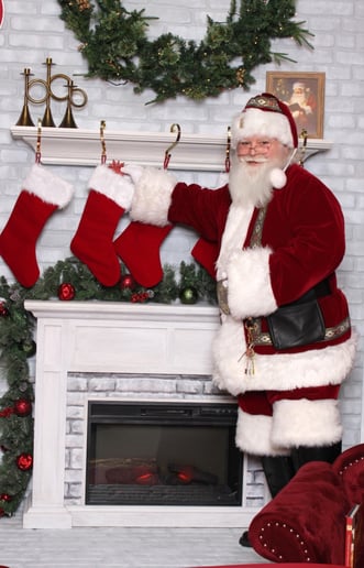 Gallery photo 4 of JollyTimes with Santa Bob