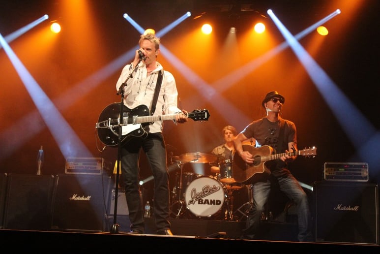 Gallery photo 3 of Jon Bos Entertainment