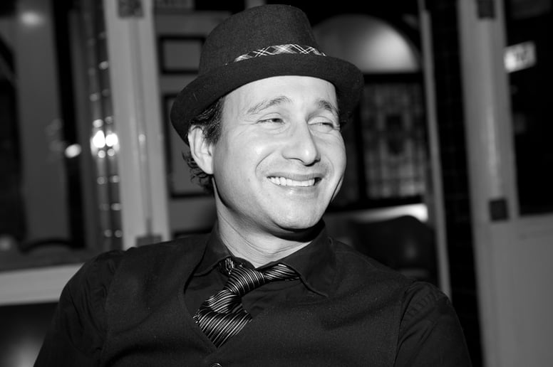 Gallery photo 8 of Jon Seltzer - The Song Man