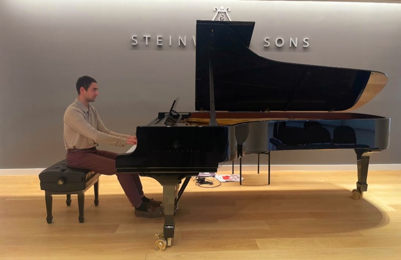 Gallery photo 2 of Jonah Piano
