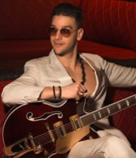 Gallery photo 5 of Jonathan Cahm
