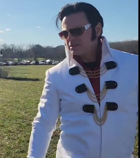 Gallery photo 17 of Jonathan Gilbert - Road to Elvis