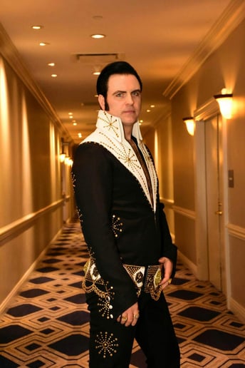 Gallery photo 19 of Jonathan Gilbert - Road to Elvis