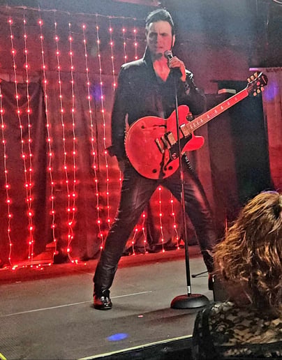 Gallery photo 5 of Jonathan Gilbert - Road to Elvis