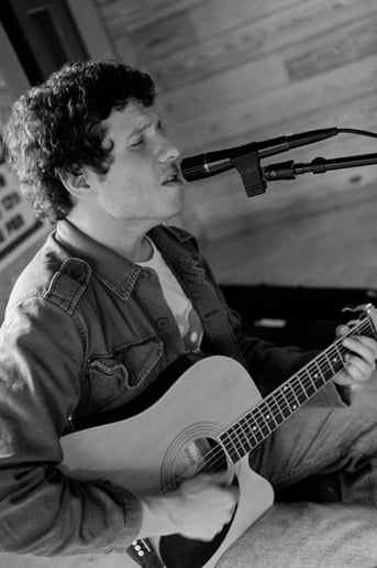 Gallery photo 3 of Jonathan Laird