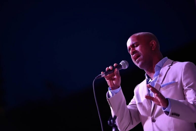 Gallery photo 2 of Jonathan Michael - The Toronto Tenor