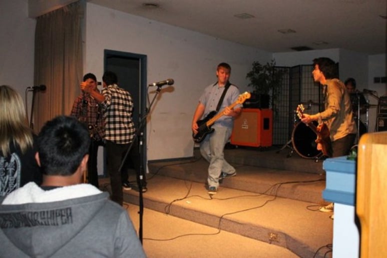 Gallery photo 1 of Jonny Lullaby