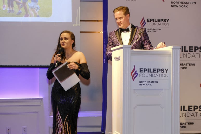 Gallery photo 2 of Jordan the Impact Auctioneer