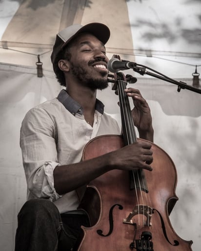 Gallery photo 1 of Jordan Hamilton Music