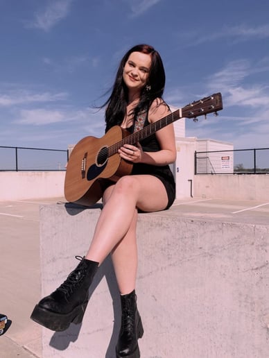Gallery photo 3 of Jordan Thorne Music