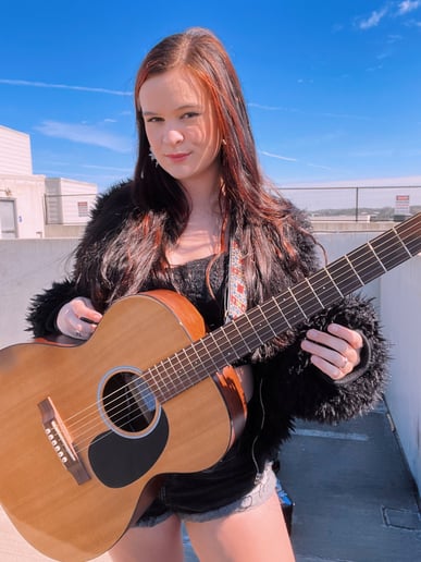 Gallery photo 8 of Jordan Thorne Music