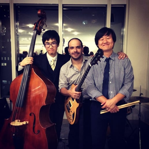 Gallery photo 7 of Jose Allende - Jazz, Latin and Classical Guitar