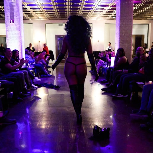 Gallery photo 3 of Josephine Shaker
