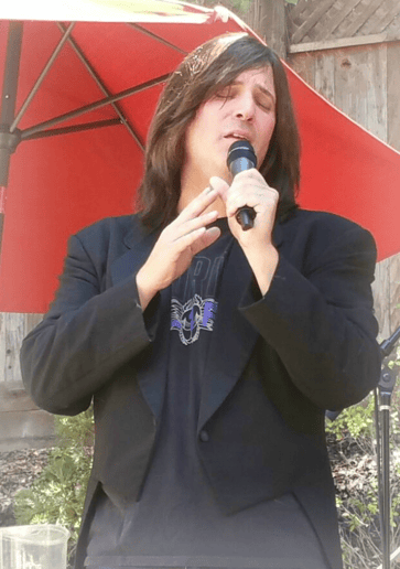 Gallery photo 8 of Faithfully Live