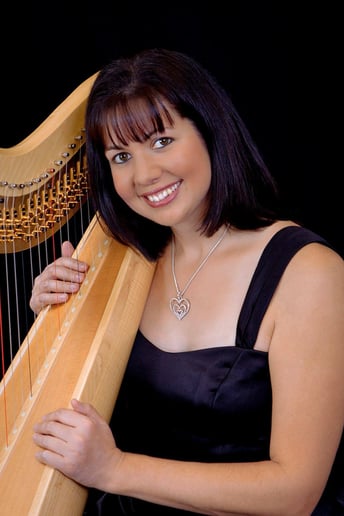 Gallery photo 1 of Jennifer Thompson, Harpist & Speaker