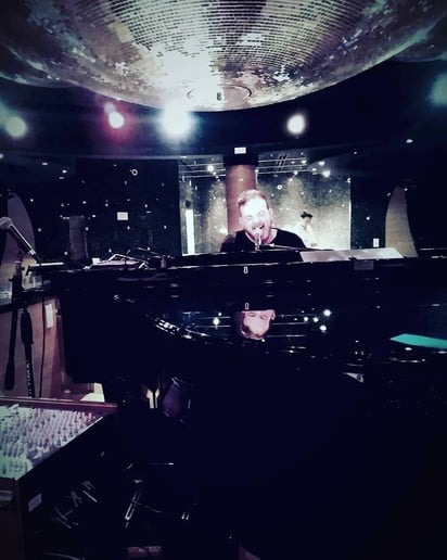 Gallery photo 1 of JR Neal