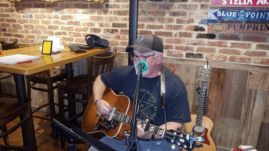 Gallery photo 3 of JT Acoustic