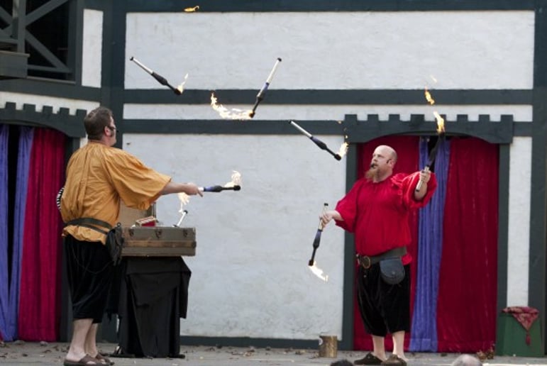Gallery photo 10 of Juggle This