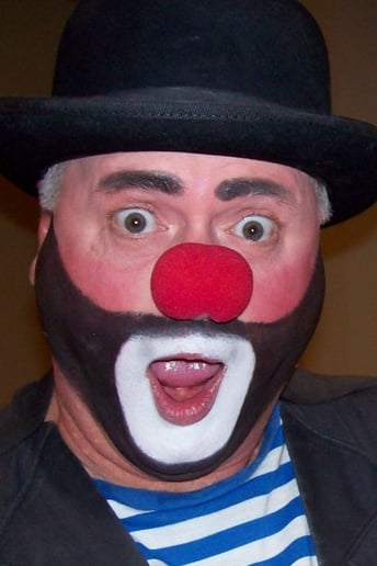 Gallery photo 2 of The Magic of Jeff the Juggler