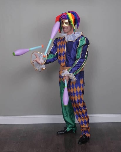 Gallery photo 3 of Juggling Entertainment