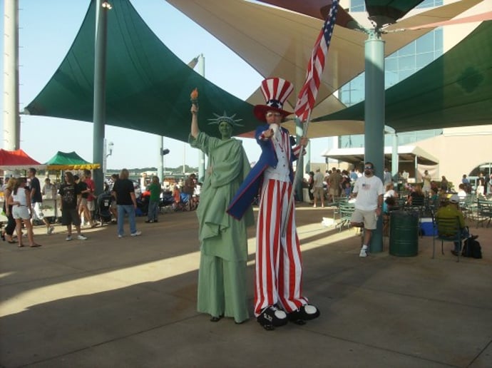 Gallery photo 1 of Juggling, Magic, Fire, and More!