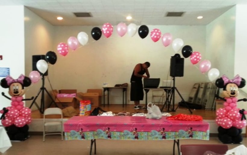Gallery photo 7 of Juju-Bee's Balloons