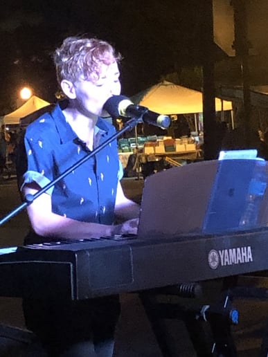 Gallery photo 3 of Julianna Nicole