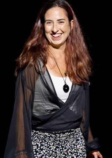 Gallery photo 10 of Julie D'Ann