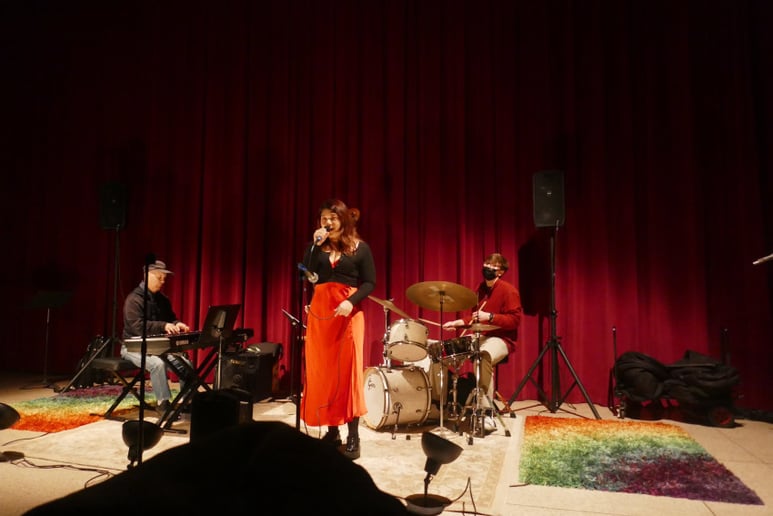 Gallery photo 4 of Julie & The Jazztet