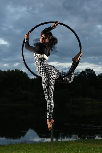 Gallery photo 8 of Juliette Antony