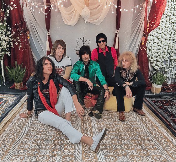 Gallery photo 3 of Jumping Jack Flash