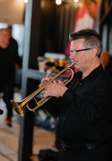Gallery photo 7 of Jumptown Band