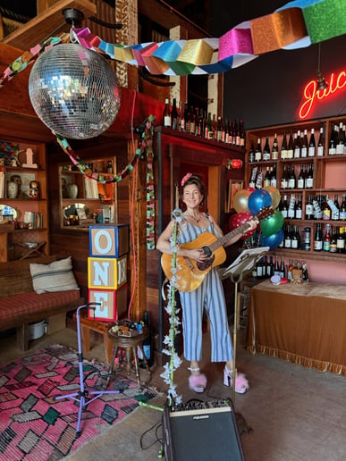 Gallery photo 1 of Junebug Bayer Singing Guitar Player