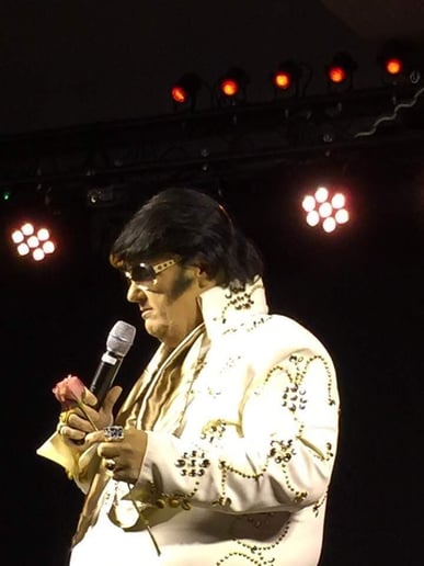 Gallery photo 5 of Just Pretend A Tribute To  Elvis