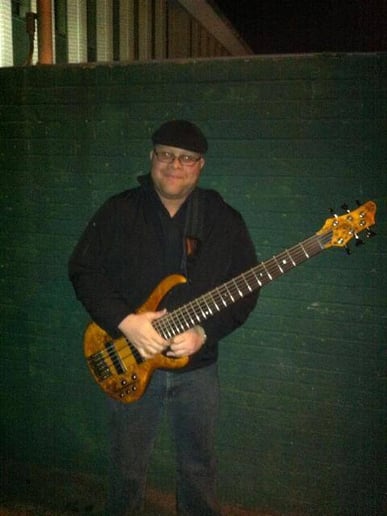 Gallery photo 1 of Justbass