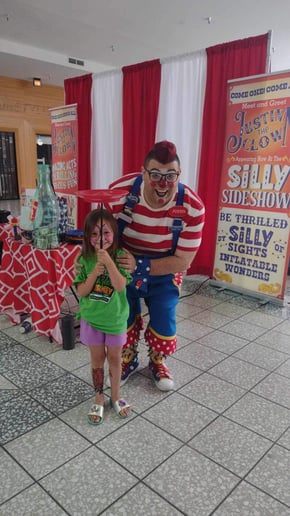 Gallery photo 5 of Justin the Clown