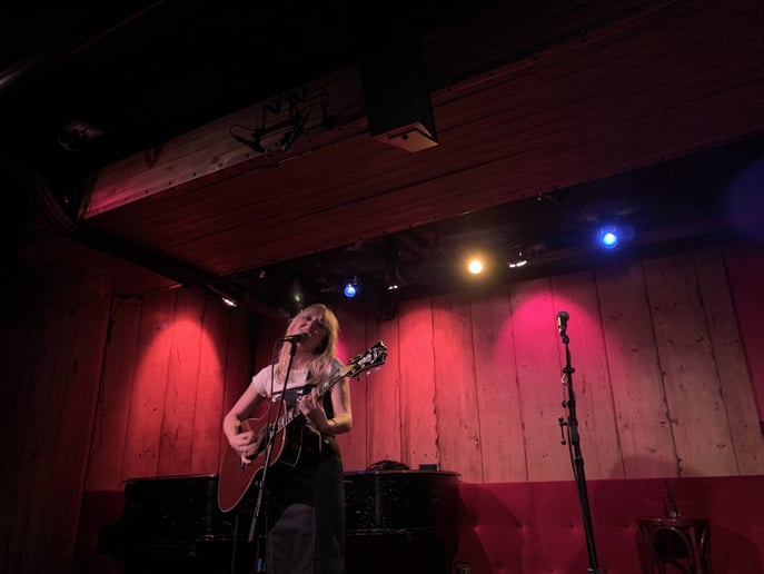 Gallery photo 3 of Justine Dorsey