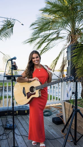 Gallery photo 1 of Justine Ewald