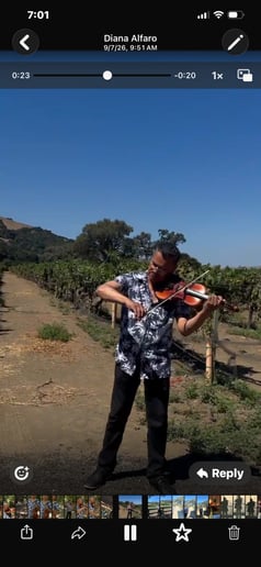 Gallery photo 3 of Alfonso - Violinist