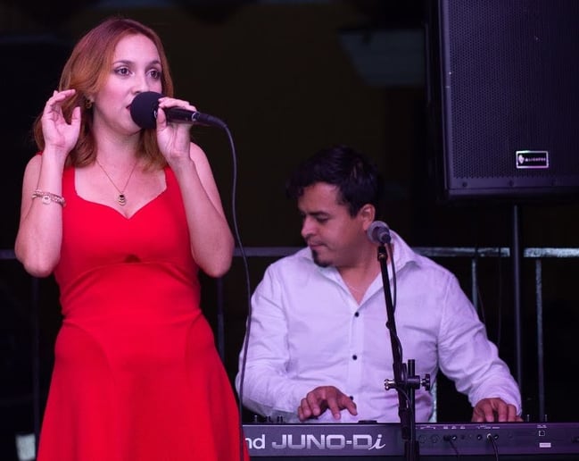 Gallery photo 2 of K&A Acoustic Duet