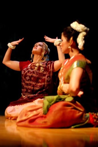 Gallery photo 10 of Kaitlyn Bellydance