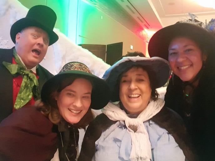 Gallery photo 5 of Kaleidoscope Carolers